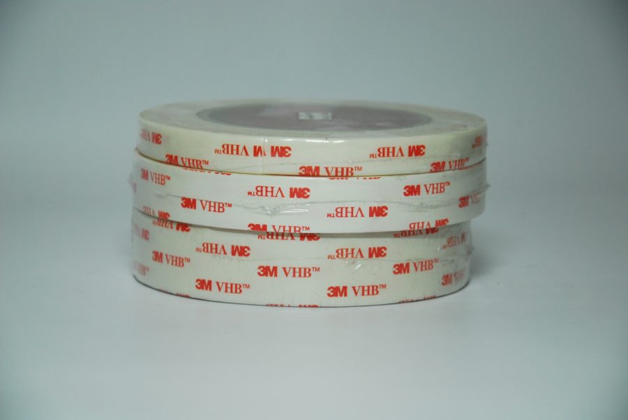 double sided tape for signs